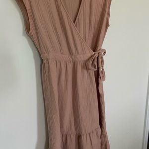 Universal thread wrap midi dress